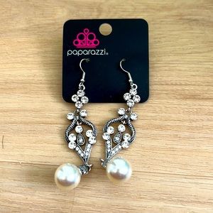 3+/$3 ea Paparazzi Earrings